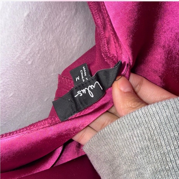 Lulu's Dress - Picture 2 of 4